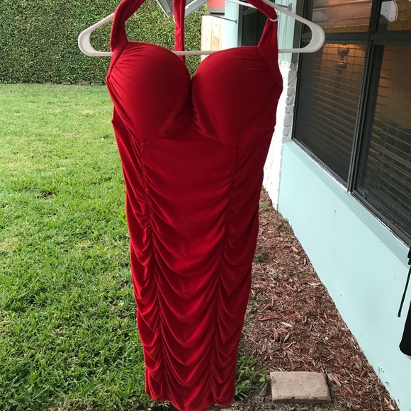 Dresses and pant outfit - Picture 1 of 8